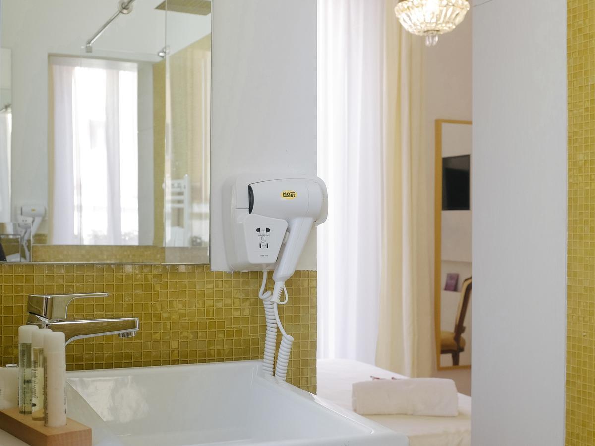 Bed & Breakfast Maison Fleurie 5*